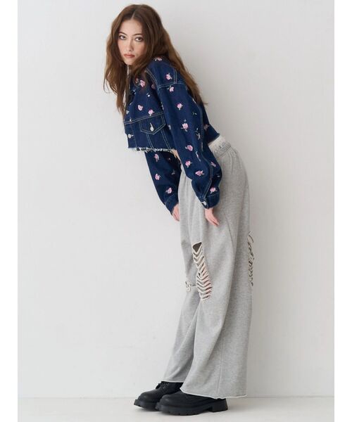 EVRIS（エヴリス）の「レースドッキングダメージスウェットワイドパンツ【セットアップ着用可能】（スウェットパンツ・レディース・その他1/ブラック/グレー・FREE）」の8枚目の写真