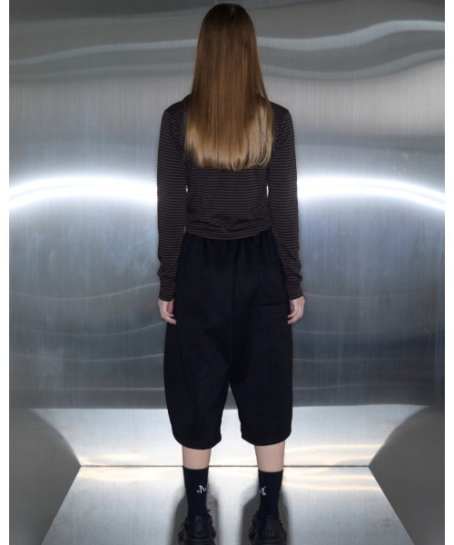 MUCENT(ムセント)の「【UNISEX】MUCENT/2WAYボーダージップ(パーカー・レディース・ブラック/チャコール・FREE)」の13枚目の写真