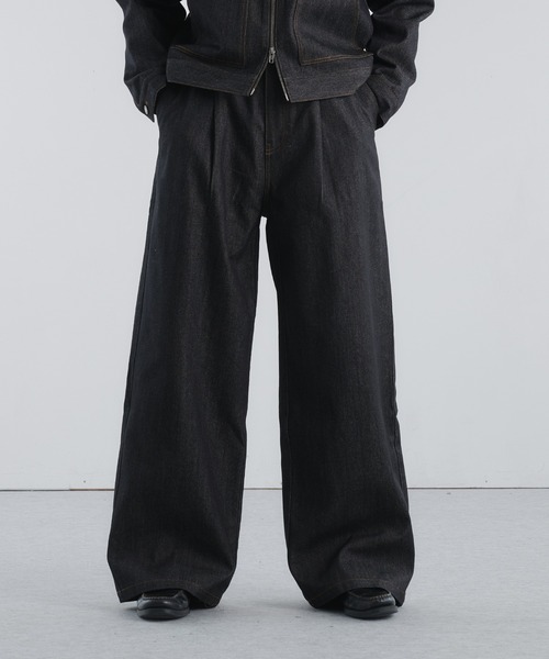 Adoon plain（アドーンプレーン）の「RIGID DENIM 1-TUCK WIDE PANTS / リジットデニム1タックワイドパンツ 【セットアップ可】（デニムパンツ・メンズ・インディゴブルー/ブラック・LARGE/MEDIUM/SMALL）」の3枚目の写真