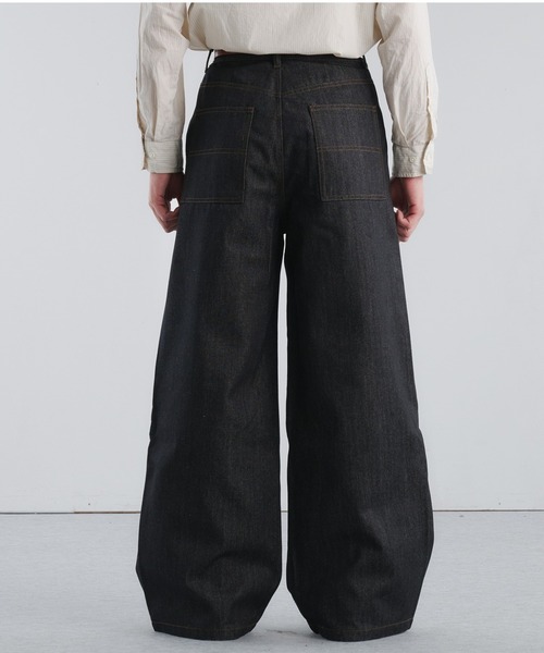 Adoon plain（アドーンプレーン）の「RIGID DENIM 1-TUCK WIDE PANTS / リジットデニム1タックワイドパンツ 【セットアップ可】（デニムパンツ・メンズ・インディゴブルー/ブラック・LARGE/MEDIUM/SMALL）」の7枚目の写真