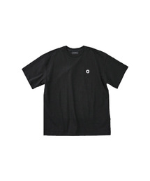 999HUMANITY（999ヒューマニティ）の「EVD イージーロゴハーフTシャツ (ブラック)（Tシャツ/カットソー）」