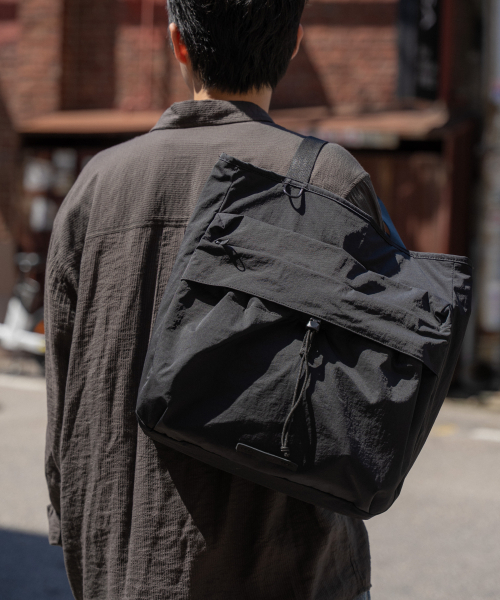 RAWROW（ロウロウ）の「ストウェイ トートバッグ 318 [2カラー]（トートバッグ・レディース・ブラック/カーキ・FREE）」の7枚目の写真