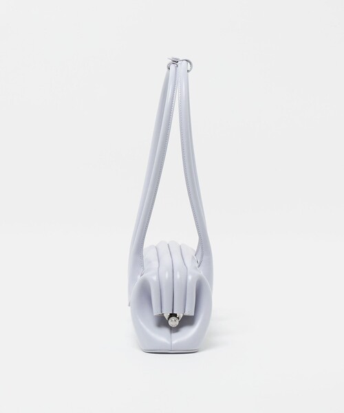 UNITED ARROWS(ユナイテッドアローズ)の「<OSOI>BOAT WIDE MINI バッグ ICY BLUE(ショルダーバッグ・レディース・ライトブルー・FREE)」の10枚目の写真