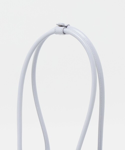 UNITED ARROWS(ユナイテッドアローズ)の「<OSOI>BOAT WIDE MINI バッグ ICY BLUE(ショルダーバッグ・レディース・ライトブルー・FREE)」の7枚目の写真