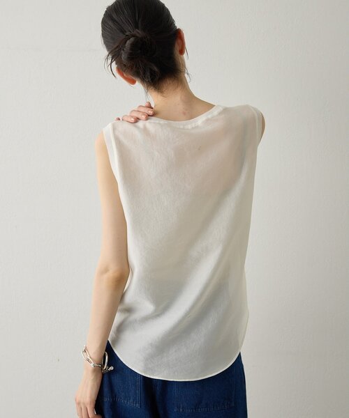 Drawing Numbers（ドローイング ナンバーズ）の「【Drawing Numbers】シャイニーシースルーノースリーブブラウス（シャツ/ブラウス・レディース・ブラック/グレイッシュベージュ/ホワイト・38）」の8枚目の写真