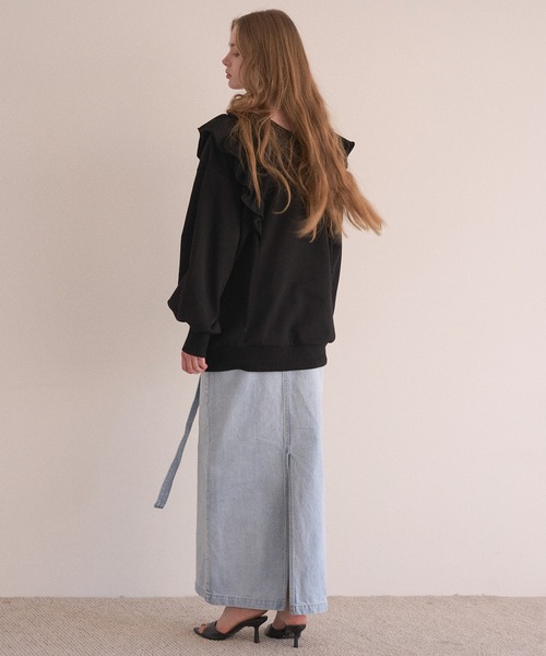MIELI INVARIANT(ミエリインヴァリアント)の「Droopy Frill Sweat Tops(スウェット・レディース・ブラック/グレー・FREE)」の11枚目の写真