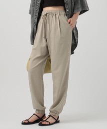 BAYFLOW | [セミストレートシルエットで登場!!]RPタックジョガーパンツ(その他パンツ)