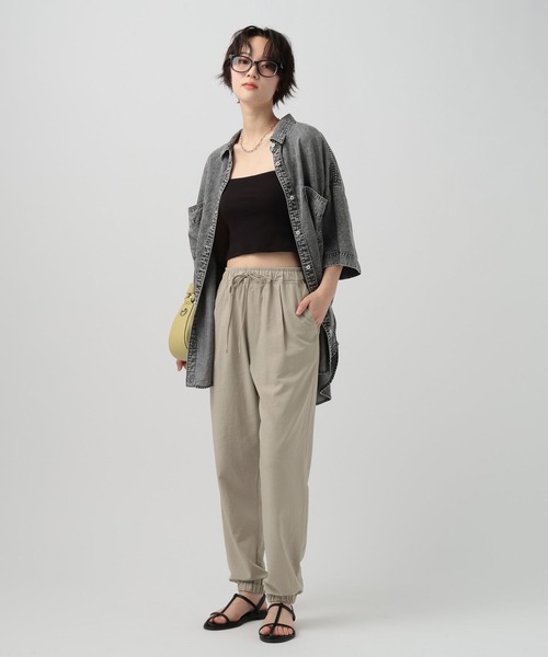 BAYFLOW（ベイフロー）の「[セミストレートシルエットで登場!!]RPタックジョガーパンツ（その他パンツ・レディース・グレイッシュベージュ/カーキ/ピンク/ブラック・SMALL/MEDIUM/LARGE/X-SMALL）」の5枚目の写真