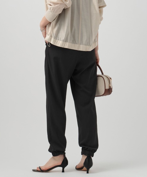 BAYFLOW（ベイフロー）の「[セミストレートシルエットで登場!!]RPタックジョガーパンツ（その他パンツ・レディース・グレイッシュベージュ/カーキ/ピンク/ブラック・SMALL/MEDIUM/LARGE/X-SMALL）」の13枚目の写真