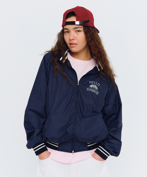 HELLO SUNRISE(ハローサンライズ)の「HS Nylon Blouson_Navy(ブルゾン・レディース・ネイビー・SMALL/MEDIUM/LARGE)」の3枚目の写真