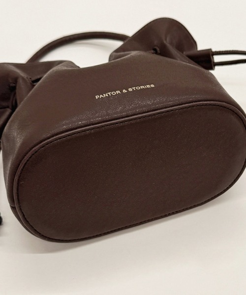 ReRe(リリ)の「巾着ギャザー2WAYバッグ(ハンドバッグ・レディース・ブラック/ダークブラウン/アイボリー・FREE)」の6枚目の写真