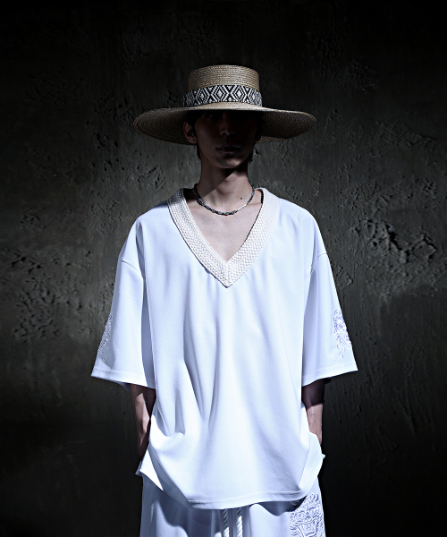 KIRTIMUKHA(キールティムカ)の「刺繍アイボリーロープVネック半袖Tシャツホワイト(Tシャツ/カットソー・メンズ・その他・FREE)」の9枚目の写真