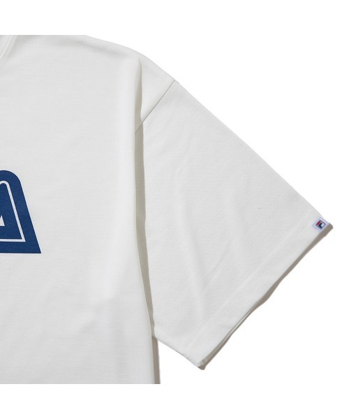 FILA(フィラ)の「FILA FILA X SEGA SONIC SS TEE(フィラ フィラ セガ ソニック SS ティー)(Tシャツ/カットソー・メンズ・ホワイト/グレー系・MEDIUM/LARGE/X-LARGE)」の6枚目の写真