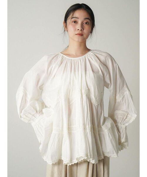 FIKA.(フィーカ)の「2way lace switching blouse(シャツ/ブラウス・レディース・ブラック/ホワイト・FREE)」の13枚目の写真