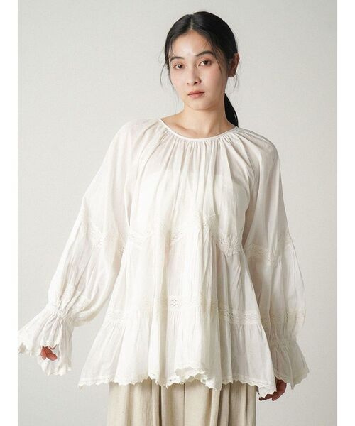 FIKA.(フィーカ)の「2way lace switching blouse(シャツ/ブラウス・レディース・ブラック/ホワイト・FREE)」の14枚目の写真