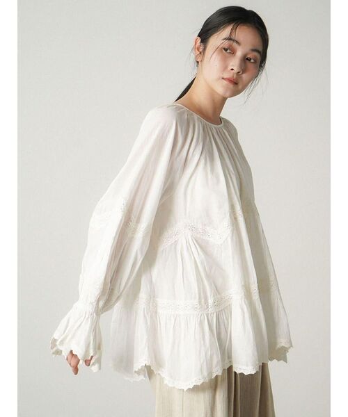 FIKA.(フィーカ)の「2way lace switching blouse(シャツ/ブラウス・レディース・ブラック/ホワイト・FREE)」の15枚目の写真