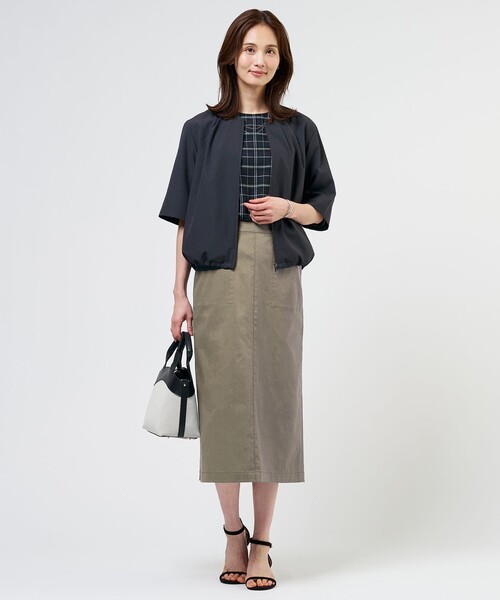 J.PRESS Ladies(J.プレス レディス)の「【一枚で着映え】キュプラチェック 5分袖 ブラウス(シャツ/ブラウス・レディース・ブラウン系3/ホワイト系3/ネイビー系3・XS)」の9枚目の写真
