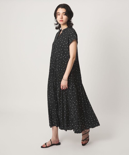 green label relaxing（グリーンレーベルリラクシング）の「【結論シリーズ】全方位映えプリーツワンピ ドット［size SHORT/TALLあり］（ワンピース・レディース・その他1・SHORT/FREE/TALL）」の15枚目の写真
