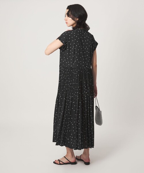 green label relaxing（グリーンレーベルリラクシング）の「【結論シリーズ】全方位映えプリーツワンピ ドット［size SHORT/TALLあり］（ワンピース・レディース・その他1・SHORT/FREE/TALL）」の16枚目の写真