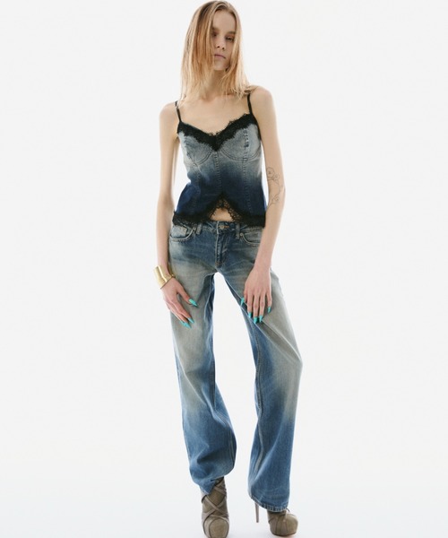 BLONDEY(ブロンディ)の「LACE DENIM CAMISOLE TOPS(キャミソール・レディース・ブルー・FREE)」の15枚目の写真