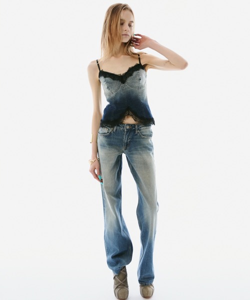 BLONDEY(ブロンディ)の「LACE DENIM CAMISOLE TOPS(キャミソール・レディース・ブルー・FREE)」の18枚目の写真