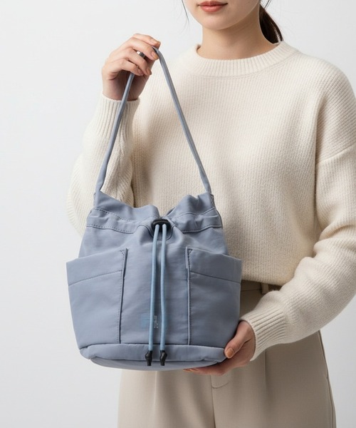 anello(アネロ)の「anello FLOOP フループ 巾着ミニショルダー(トートバッグ・レディース・ライトブルー/グレイッシュベージュ/ブラック/ダークグレー/ピンク・FREE)」の15枚目の写真