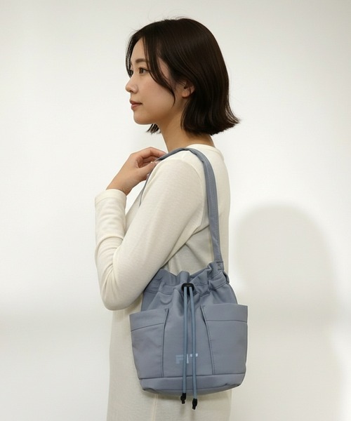 anello(アネロ)の「anello FLOOP フループ 巾着ミニショルダー(トートバッグ・レディース・ライトブルー/グレイッシュベージュ/ブラック/ダークグレー/ピンク・FREE)」の18枚目の写真