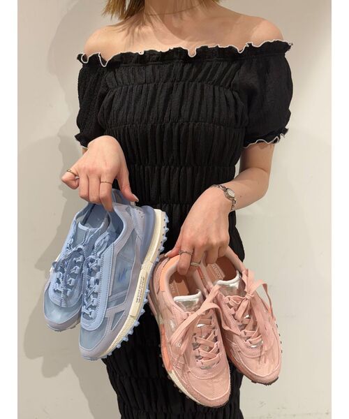 LAGUNAMOON(ラグナムーン)の「【LACOSTE】ELITE ACTIVE 126 2 SFA(スニーカー・レディース・ピンク・SMALL/MEDIUM)」の5枚目の写真