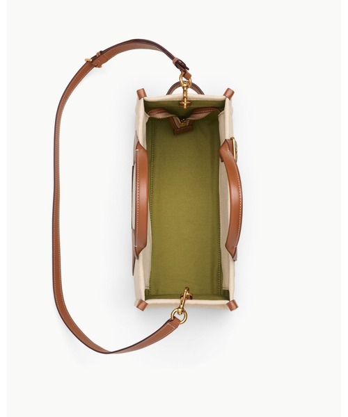 MARC JACOBS(マークジェイコブス)の「【NEW】THE WAVY CANVAS MEDIUM TOTE BAG/ウェイビー キャンバス ミディアム トートバッグ(ショルダーバッグ・レディース・ベージュ系その他・ONE SIZE)」の7枚目の写真