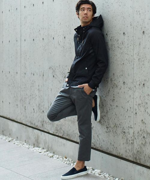 BEAUTY&YOUTH UNITED ARROWS（ビューティーアンドユースユナイテッドアローズ）の「【WEB限定】by ∴ チノ アンクル テーパードパンツ◆（チノパンツ・メンズ・ブラック/グレー/ベージュ/ネイビー・MEDIUM/LARGE/SMALL）」の14枚目の写真