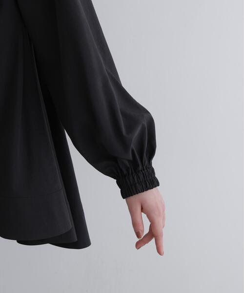 LE PHIL（ルフィル）の「◆タイプライターギャザーブラウス（シャツ/ブラウス・レディース・ブラック/ベージュ・F）」の10枚目の写真