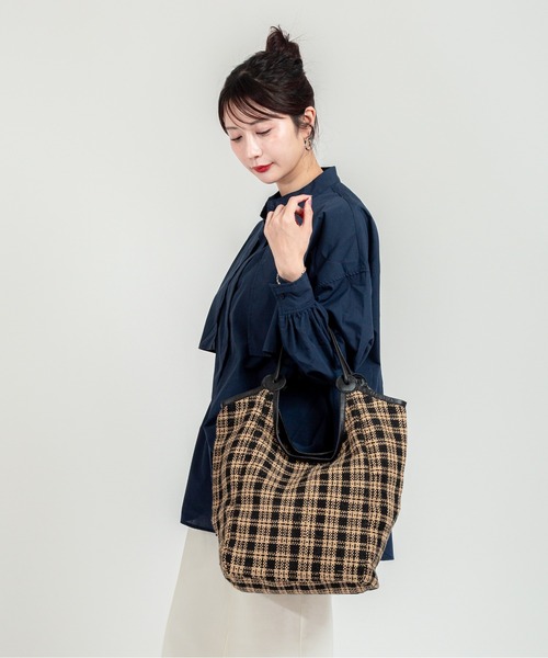 TARANGO(タランゴ)の「【TARANGO】麻ジュート×本革バッグ トートバッグ 肩掛け(かごバッグ・レディース・ブラック×ホワイト/ブラウン系その他/ブルー系その他/ナチュラル・FREE)」の7枚目の写真