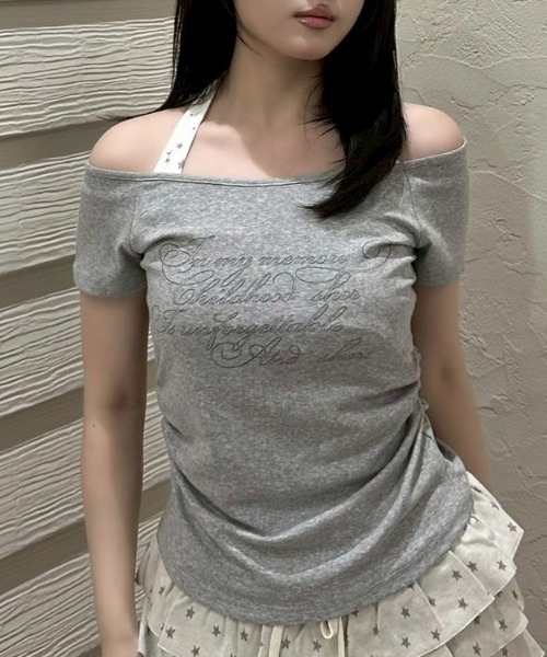 Never mind the XU / Chikashitsu+(ネバーマインド ザ エックスユー / チカシツプラス)の「【nmtc+】Bijou Halter Layered Tee / 【エヌエムティーシープラス】ビジューホルターレイヤードTシャツ(Tシャツ/カットソー・レディース・グレー/チャコール/ホワイト・ONE SIZE)」の1枚目の写真