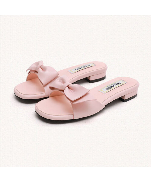 MAC MOC(マックモック)の「ルナ リボンワンポイントミュールスリッパ_5colors (2cm/4.5cm)(サンダル・レディース・クリーム/ベージュ/シルバー/ピンク/グレイッシュベージュ/クリアブラック/イエロー/ブラック/アイボリー・22.5cm/23.5cm/25cm/23cm/24.5cm/24cm)」の8枚目の写真