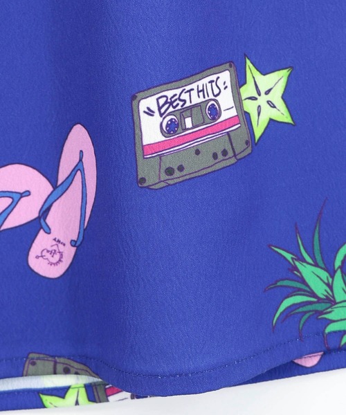 ScoLar(スカラー)の「462004:仲宗根泉(HY)コラボ アメリカン風ポップ総柄パンツ(その他パンツ・レディース・ブラック/ブルー・M)」の5枚目の写真