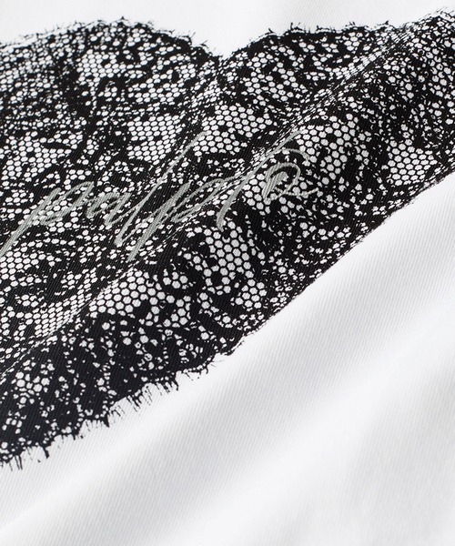 DoCLASSE( ドゥクラッセ)の「コットン混・グラフィックTシャツ(Tシャツ/カットソー・レディース・ホワイト×ブラック/ホワイト/ネイビー/ブルーグレー/ダークブラウン/チャコール/ライトグレー・3L/LL/S/M/L)」の11枚目の写真