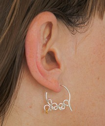 LAPUIS(ラピュイ)Good pierced earrings