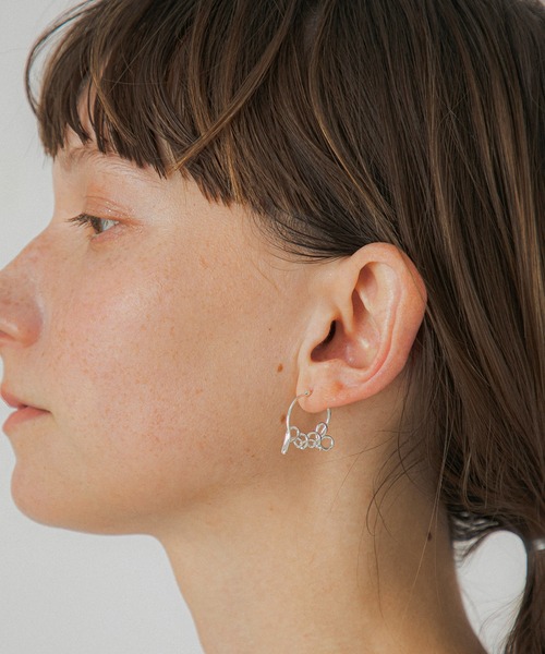 LAPUIS(ラピュイ)の「LAPUIS(ラピュイ)Good pierced earrings(ピアス(両耳用)・レディース・マルチ・FREE)」の9枚目の写真
