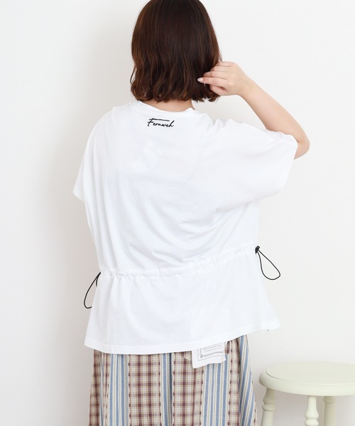 Emago(イマゴ)の「EMAGO くじら刺繍ワイドT 半袖(Tシャツ/カットソー・レディース・ホワイト・FREE)」の4枚目の写真