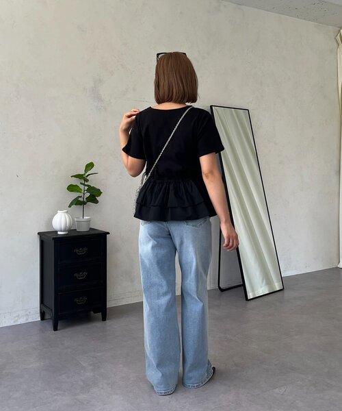 prose verse（プロズヴェール）の「【MOMO】裾フリルドッキングペプラムTシャツ（Tシャツ/カットソー・レディース・オフホワイト/ブラック系その他/ブラック・LARGE/MEDIUM）」の18枚目の写真