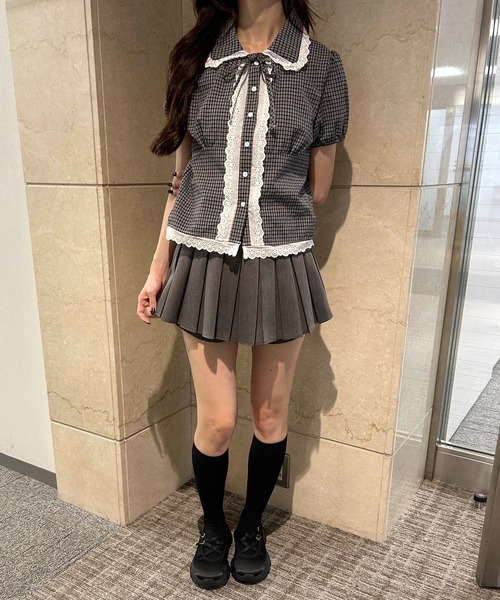 PHILLY(フィリー)の「《ソンス/韓国ガーリー》レースパイピングコンパクトシャツ(シャツ/ブラウス・レディース・ネイビー/アイボリー/ブラック・FREE)」の7枚目の写真