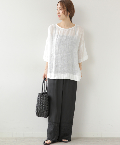 JOURNAL STANDARD relume(ジャーナルスタンダード レリューム)の「サテンエンブロイダリーヘムパンツ(その他パンツ・レディース・ブラウン/ブラック・FREE)」の3枚目の写真