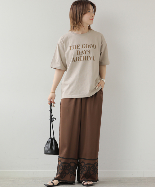 JOURNAL STANDARD relume(ジャーナルスタンダード レリューム)の「サテンエンブロイダリーヘムパンツ(その他パンツ・レディース・ブラウン/ブラック・FREE)」の10枚目の写真