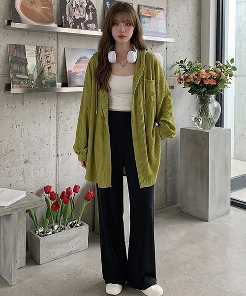 gossip!ロサンゼルス(ゴシップロサンゼルス)の「YUGA ドロップショルダー オーバーサイズ フード付きトップス(シャツ/ブラウス・レディース・グリーン/ホワイト・L/M)」の9枚目の写真