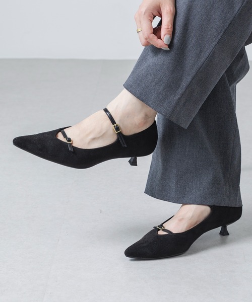 EVOL(イーボル)の「【柔らかい・クッション入り】ダブルストラップ3.5cmヒールパンプス JB4035(パンプス・レディース・ブラウン/ブラック/グレー/ブラウン系その他・22.0cm/22.5cm/23.0cm/23.5cm/24.0cm/24.5cm/25.0cm)」の2枚目の写真