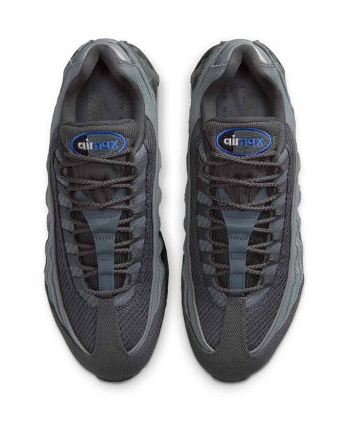 NIKE(ナイキ)の「ナイキ エア マックス 95 ビッグバブル メンズシューズ / Nike Air Max 95 Big Bubble Men's Shoes IM9605-002 Smoke Grey(スニーカー・メンズ・グレー系その他・26/26.5/27/27.5/29/29.5/30/24/24.5/25/25.5/28/28.5)」の4枚目の写真