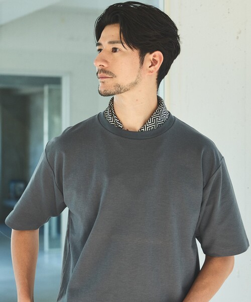 ABAHOUSE GRAY(アバハウスグレイ)の「【リング付き】総柄スカーフ(ストール/ショール・メンズ・ブラック/ブルー/グリーン/ブラウン・フリー)」の1枚目の写真