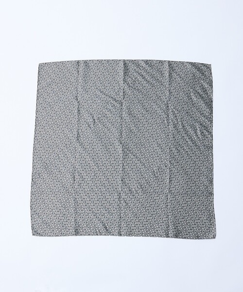 ABAHOUSE GRAY(アバハウスグレイ)の「【リング付き】総柄スカーフ(ストール/ショール・メンズ・ブラック/ブルー/グリーン/ブラウン・フリー)」の15枚目の写真