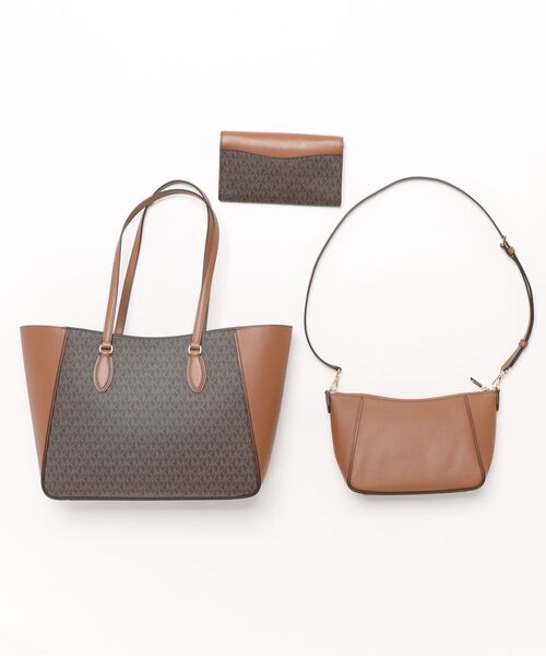 MICHAEL KORS（マイケルコース）の「JET SET TRAVEL 3 IN 1 トートバッグ ラージ - Mkシグネチャー（トートバッグ・レディース・ブラウン・FREE）」の2枚目の写真
