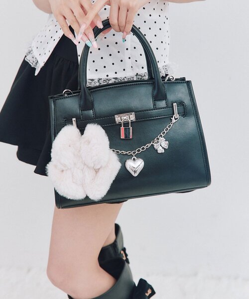 OLIVE des OLIVE（オリーブデオリーブ）の「フロントベルトミニトートバッグ（トートバッグ・レディース・オフホワイト/ピンク/ブラック・FREE）」の11枚目の写真